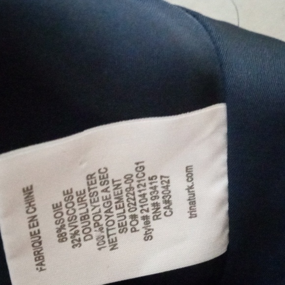 Trina Turk Navy Sleeveless Blouse, Cottage Core, Professional, Office, Picnic - Picture 10 of 10